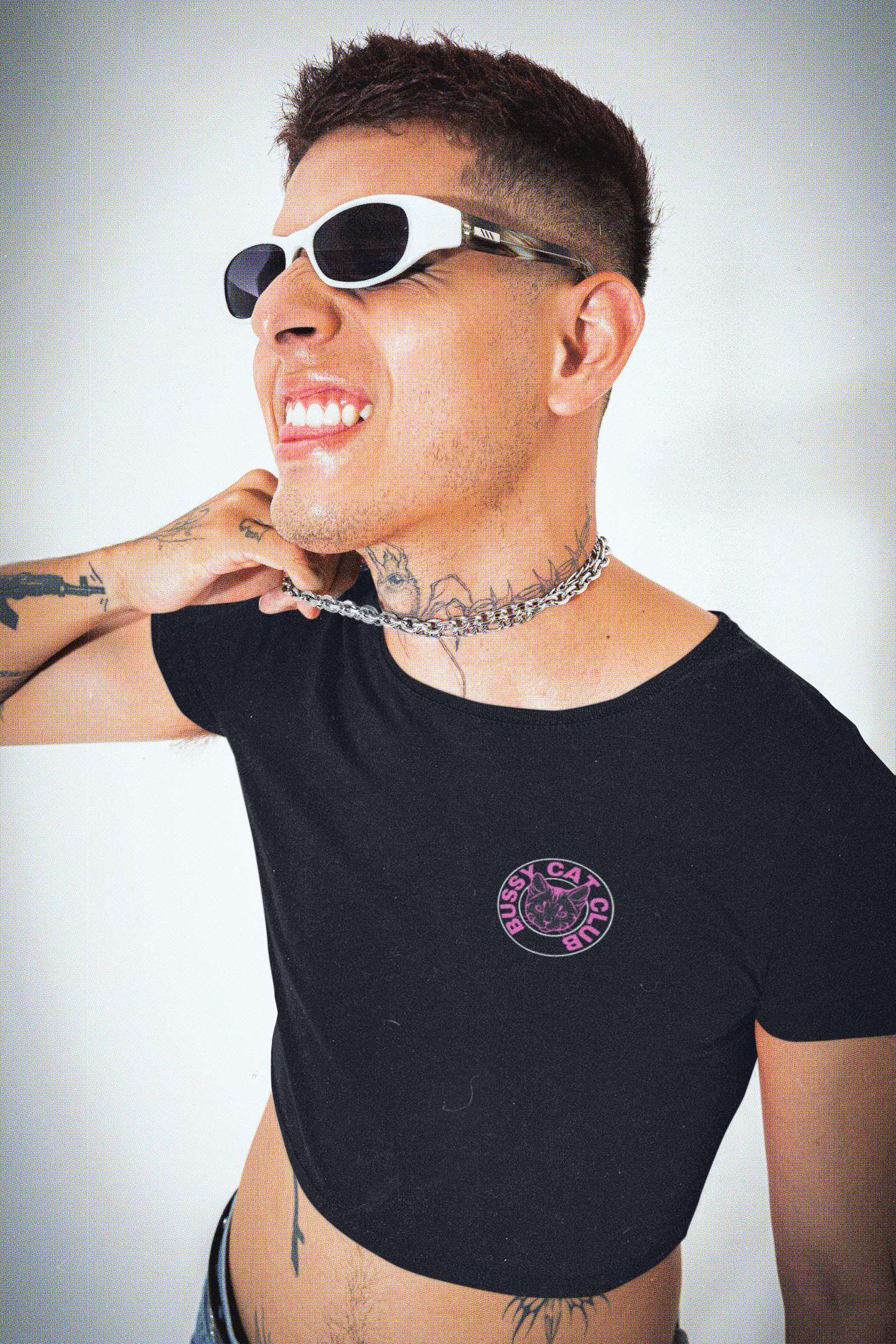 Bussy Cat Club Crop Top Cute Pride Shirt Bussy Jersey Style Black Baby Tee Seamless T-Shirt Baby Tee Seamless Tee