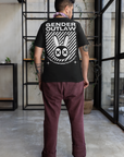 Camiseta gráfica de género proscrito Camiseta "No me conformo con la sociedad" Camiseta de gran tamaño con lavado ácido de Pride Gear en negro - 250 g/m²