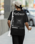 Camiseta gráfica BlaQueer estilo streetwear japonés Camiseta de hombros caídos de gran tamaño Black Pride Gear - 190 GSM