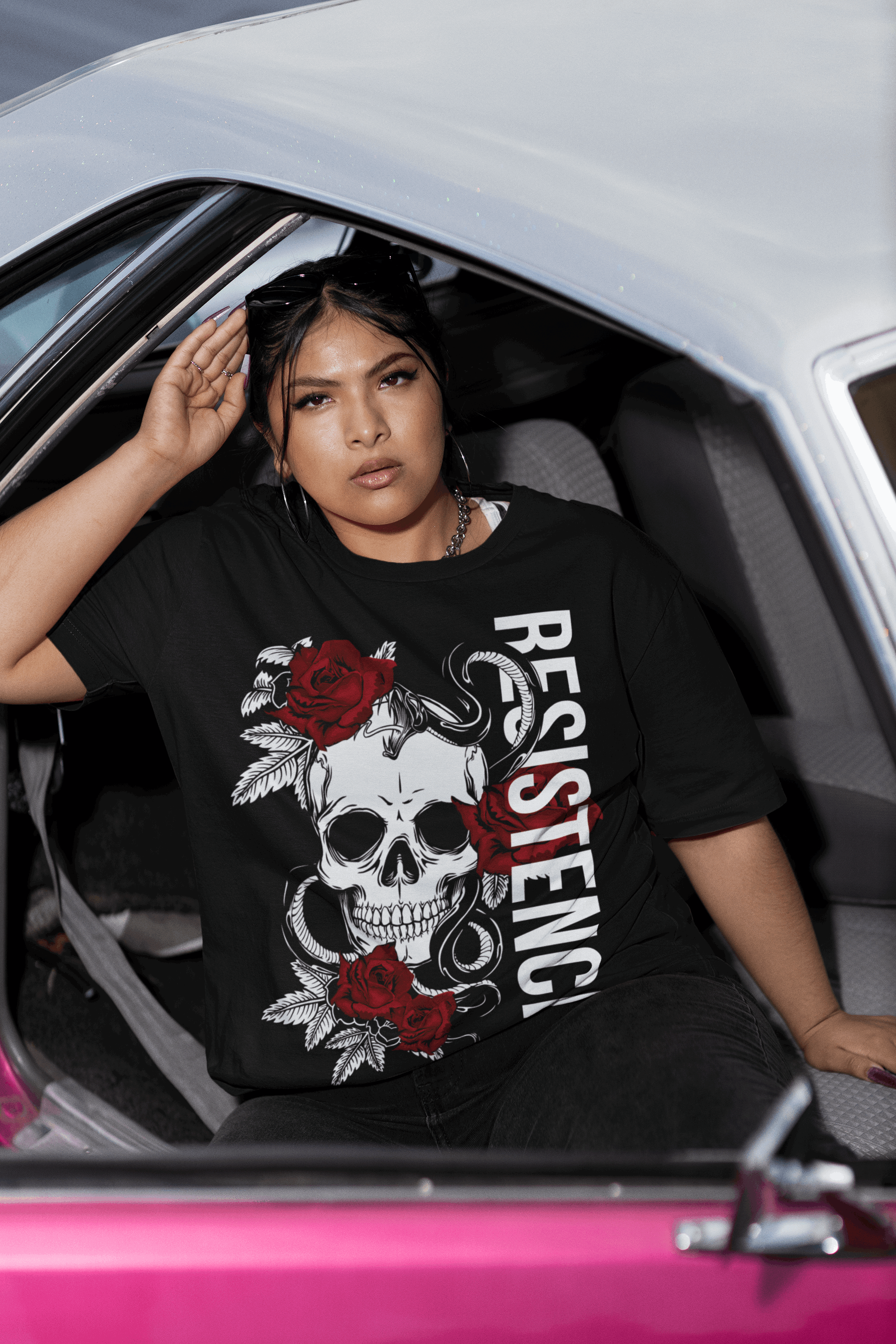 Resistencia español for Resistence Skull & Roses on front of Black Oversize Deep Drop Shoulder Tee Oversize Deep Drop Shoulder Tee - 190 GSM